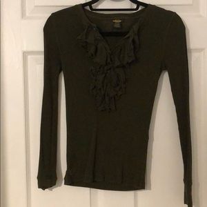 Rugby t shirt with ruffle. Hunter green